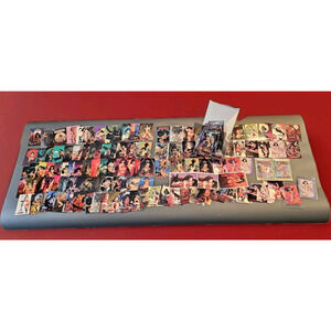 Topps Vampirella Premier Edition 126 Assorted Trading Cards Set And Extras 1995